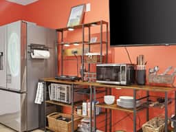 Family-Friendly Suite - Springfield METRO - Image 3