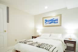 Stay Cozy in CoHi DC - Image 5