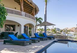 Costa Azul Condo - Beach front and Ocean Views - Image 2