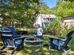 Bright & Spacious 3BR Cottage Minutes to DC - Image 3