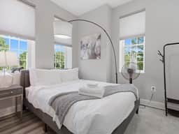 Stylish 1BR Capitol Hill - Walk to METRO - Image 3