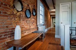 Charming Georgetown Loft - Free Parking - Image 3