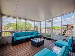 Vibrant Townhome w/ Patio in Green DC Area - Image 3