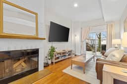 Spacious and Central DC 3-BR Getaway, Close to It All - Image 4