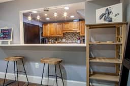 Delightful 1-BR Accommodations / Nearby METRO - Image 4