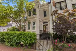 Historic Capital Hill Home and Carriage House - Image 5