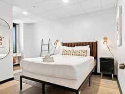 Historic Apt Near White House & Nat'l Mall - Image 3