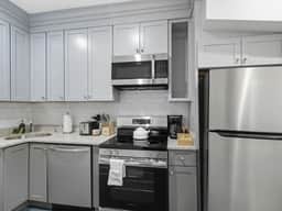 Bright 2BR Apt - Near METRO & Rock Creek Park - Image 4