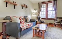✢ The E St Retreat ✢ Lovely 3-BR Nestled between H St & Eastern Market ✢ - Image 3