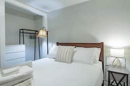 2-BR Petworth Pad / Walk to METRO Subway - Image 2