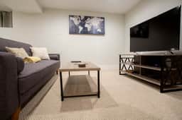 ⋆ GEM In The HEART Of Petworth ⋆ All Essential Provided ⋆ - Image 3