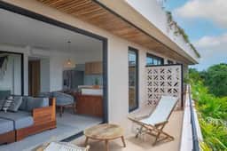 Luxury 1BR condo near beaches and cenote - Image 2