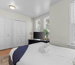 Modern 2-Level Home - WiFi + Easy Access - Image 4