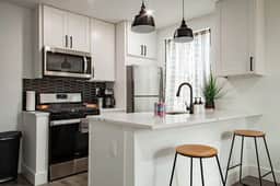 Spacious 2-BR 2-Bath | 3-Blocks to H St Corridor - Image 3