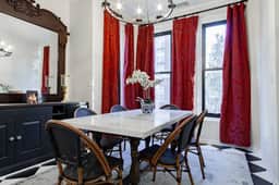 Exceptional Designer Victorian Home // Close to METRO Subway - Image 3