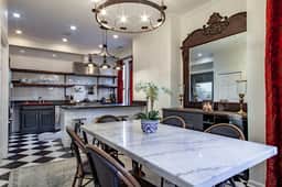 Exceptional Designer Victorian Home // Close to METRO Subway - Image 2