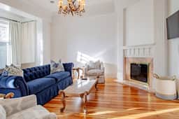 LUXE Kalorama 5-BR Townhome Close to Dupont Circle - Image 3