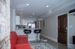 PRIVATE DC APT | WALK TO METRO, DUPONT & LOGAN - Image 5