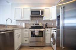 PRIVATE DC APT | WALK TO METRO, DUPONT & LOGAN - Image 2