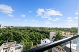 Caribbean View Studio - Rooftop Pool near 5th Ave - Image 4
