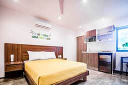 Playa del Carmen Escape - Pool and Rooftop - Image 3