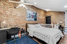 Little Penthouse in Little Italy / Inner Harbor - Image 2