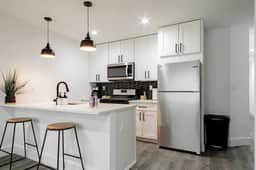 3-Blocks to H St Corridor | Spacious 2-BR 2-Bath - Image 3