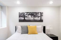 Homey Basement Flat in the Heart of Little Rome - Image 3