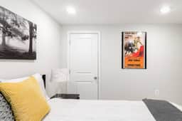 Homey Basement Flat in the Heart of Little Rome - Image 2