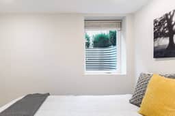 Homey Basement Flat in the Heart of Little Rome - Image 4