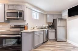 Modern 1BR Suite in Capitol Hill - Image 4