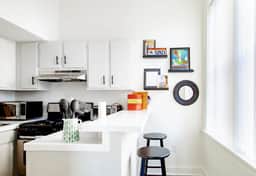 Refreshing & Spacious ✮✮✮✮✮ Sunny Studio in the Center of Adams Morgan - Image 5