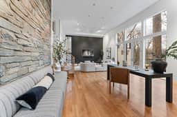 Luxe 4BR Exec Family Haven | Nature + City Access - Image 2