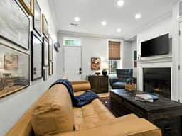 Capitol Hill Retreat Modern 2BR - Image 2