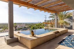 Near Downtown w/Views of Marina Puerto Los Cabos - Image 2