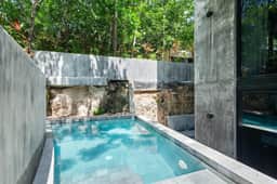 Luxury 4BR Condo - Art & Pool - Barneys Residences - Image 2