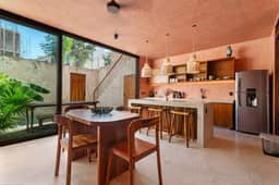 Private & Modern 2-BR Villa of La Veleta - Image 5