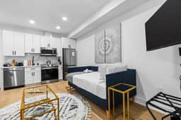 Suite DC 1-BR Getaway, Steps to H Street - Image 3