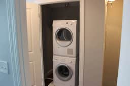Patricia-2 Condo Homes Sleeps 14 w/FREE Parking! - Image 2