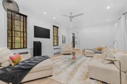 DC Country House Near Rock Creek Park - Image 5