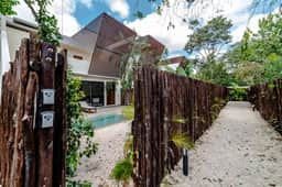 La Veleta Getaway at ASANA LEAF House Sleeps 12 - Image 5