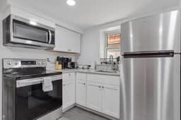Solace in Central DC / 2-BR Getaway - Image 5