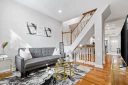 Charm City Homestay in Washington Village - Image 3