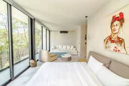 5-BR Vacation Home with Private Pool at Casa Kite - Image 2