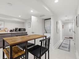 Cozy 1BR in Capitol Hill, Near H St Corridor - Image 4