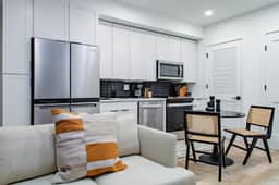 Great Location! Petworth / Co-Hi Cozy 1-BR - Image 2