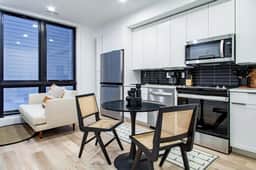 Great Location! Petworth / Co-Hi Cozy 1-BR - Image 4