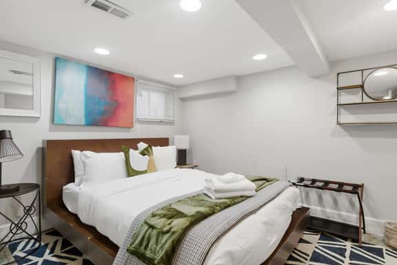 Cozy 1BR Brookland Studio - Walk to METRO station - Image 1