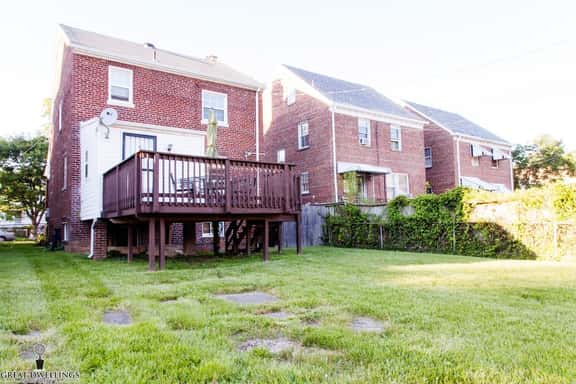 1BR Oasis near Takoma Metro, Minutes to Capital - Image 1