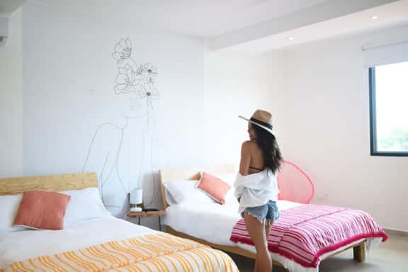 Two Beds, Pool and Beach Walks - Playa Studio - Image 1